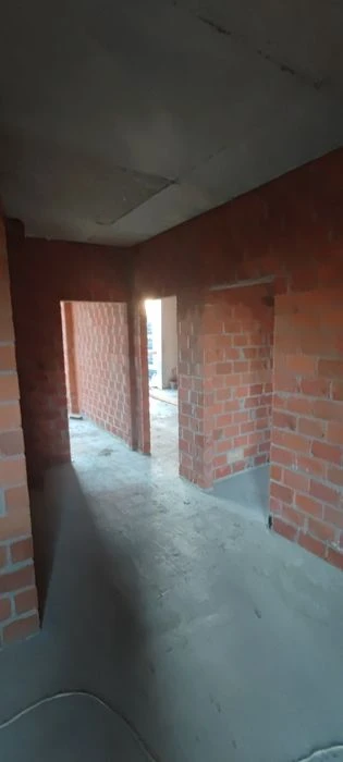 Продаю 3х кімнатну квартиру район Майдану