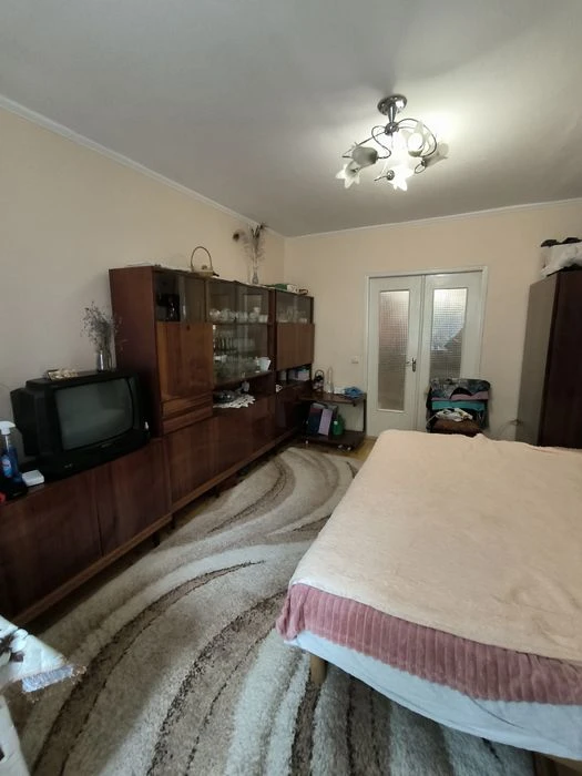 Продаж 2-кімнатної квартири по вул. Героїв Майдану