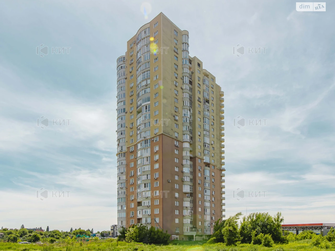 Sale Apartment Oleksiiivka