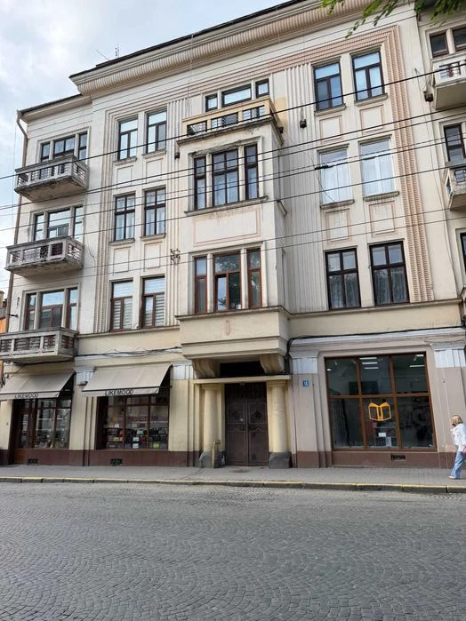 Продаж! 2-кімн. квартира в ЦЕНТРІ МІСТА