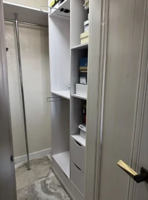 Продам 2 кімнатну новобудову , район парку
