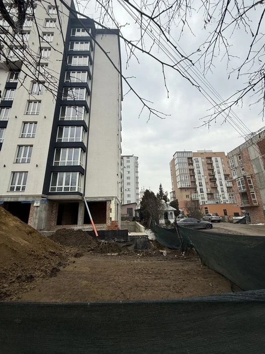 Чернівціжитлобуд, 68,5 кв.м