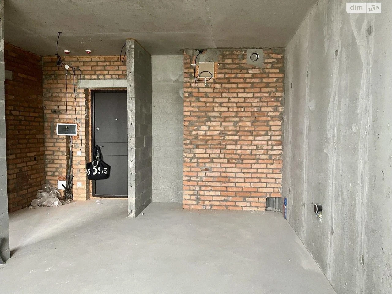 Продаж Квартира Лівобережний Масив
