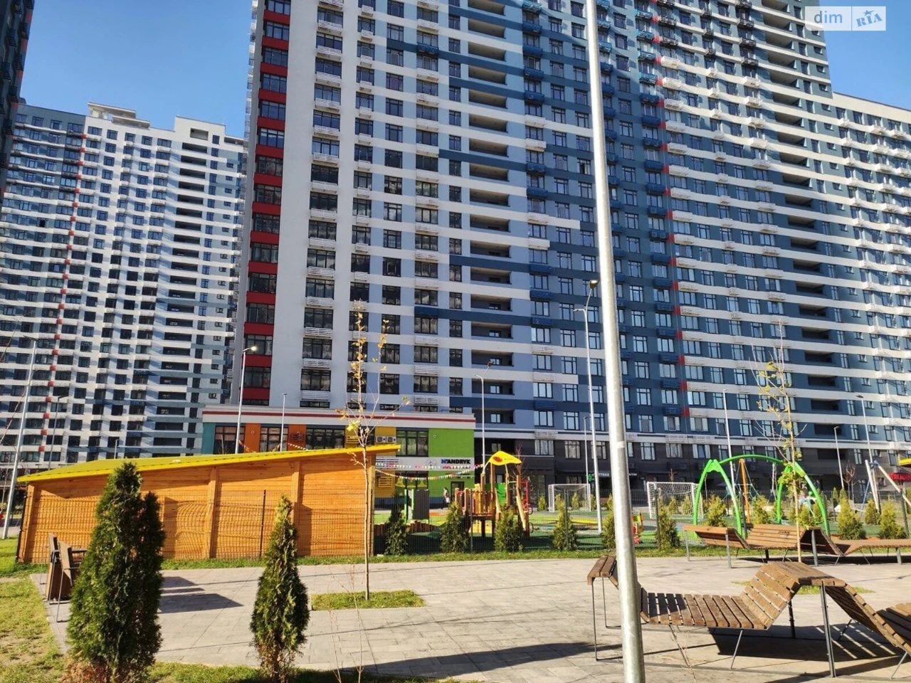 Продаж Квартира Лівобережний Масив