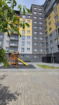 Продаж однокімнатної новобудови з ремонтом, Чернівці