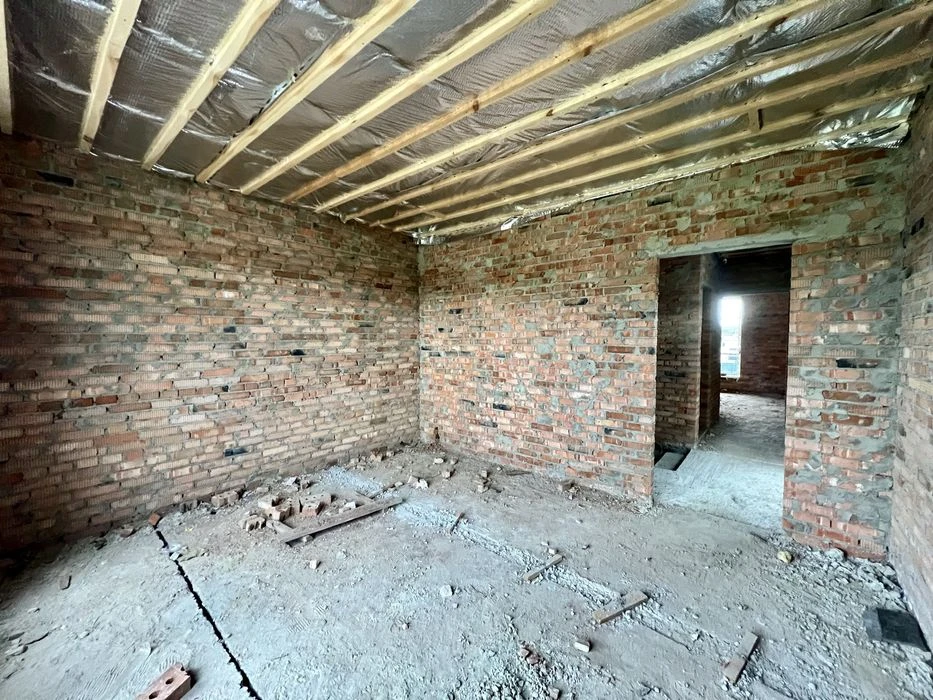 Продам дуплекс 100кв.м., 3 кімнати, 2 сотки на Поляні