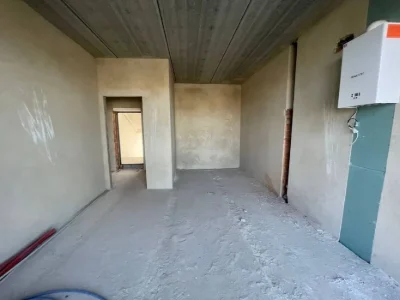 Продам 1к.кв 48м2 на 1-3  поверсі
