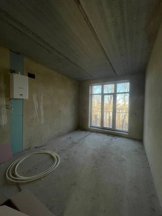 Простора та світла 2к.кв. на 1-3 поверсі (65м2)