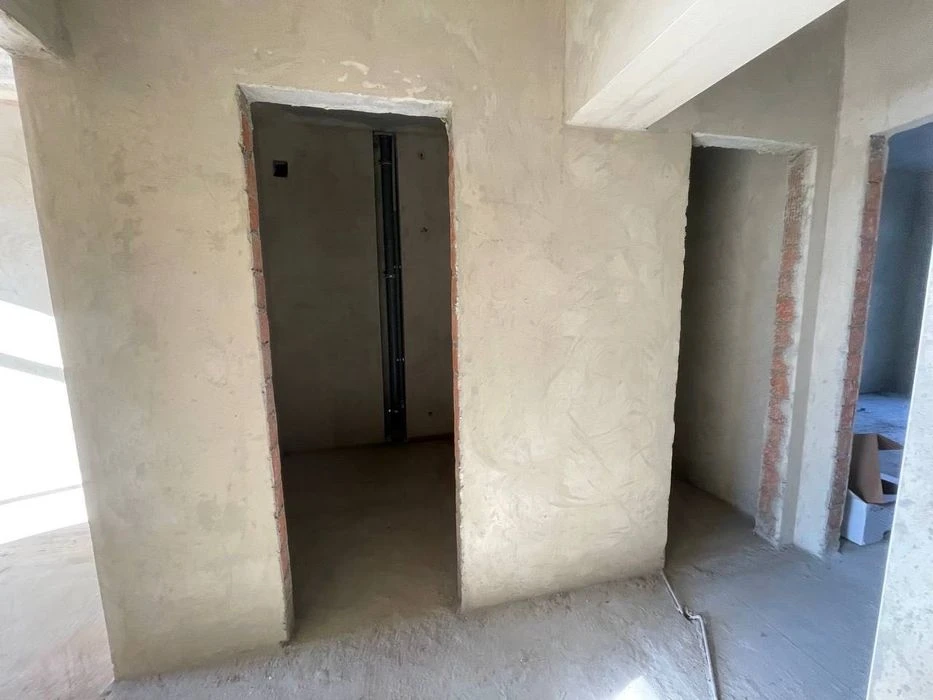 Продаж 2 к.кв. на 62 м2 на 1-3 поверсі