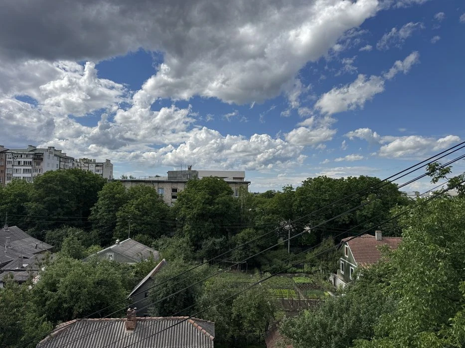 Продаж 2 кімнатної квартири в районі Проспекту