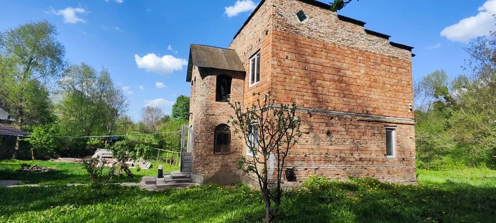 Продаж Будинка,в місті р-н Фастівської