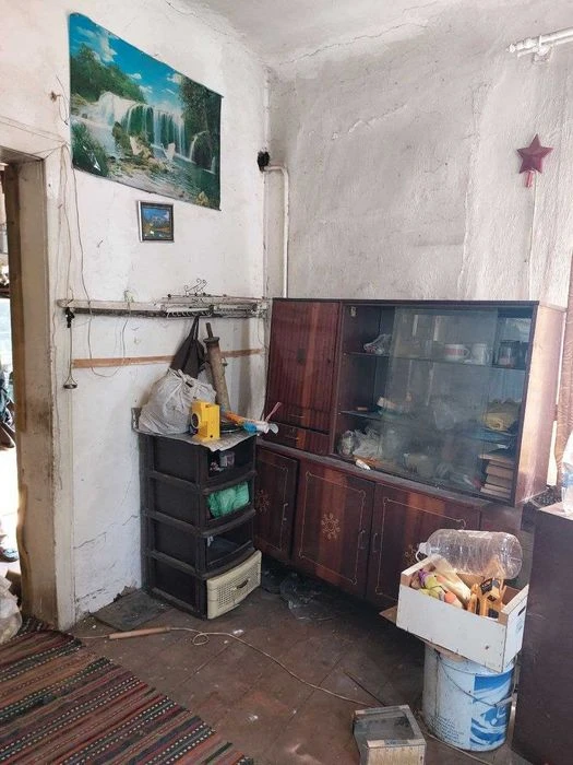 Частина будинку, центр Садгори, під житло чи комерцію , перш