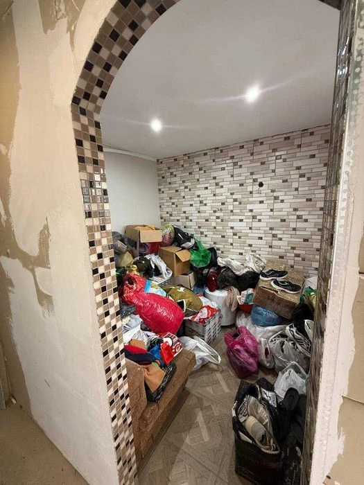 Продається частина будиночку по вулиці Прутській. Можливо по