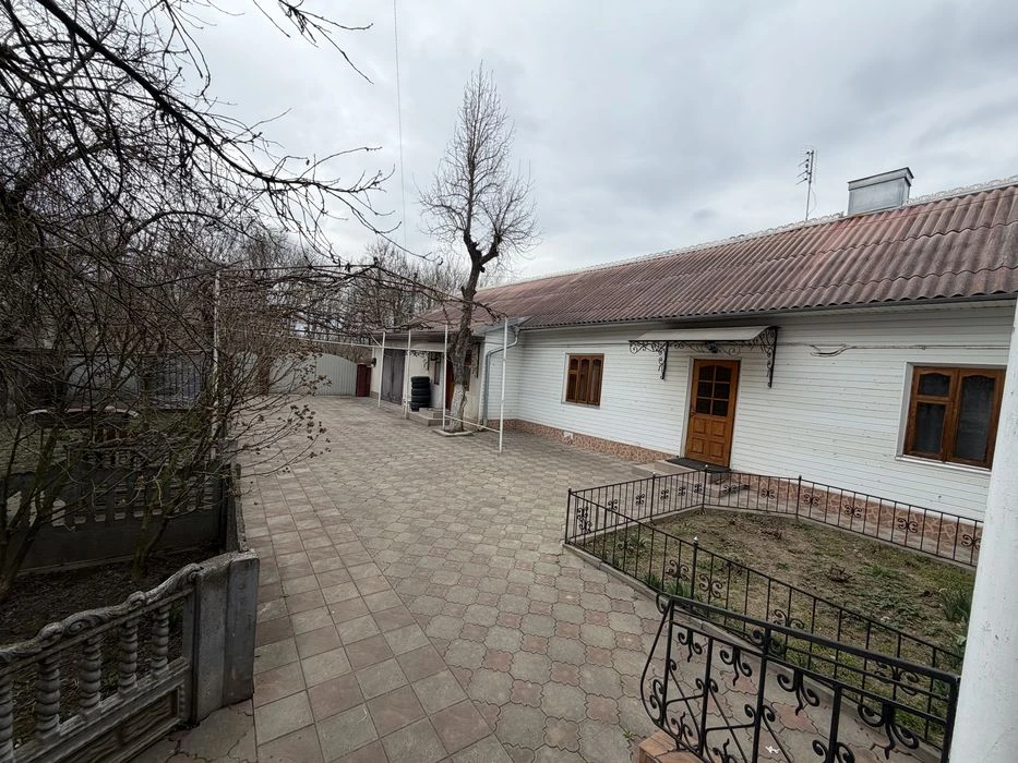 Будинок в Садгорі