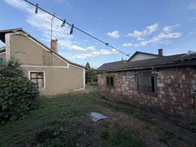 ТЕРМІНОВО ПІД РЕМОНТ 1/2 будинку РОША вул. Василя Стуса