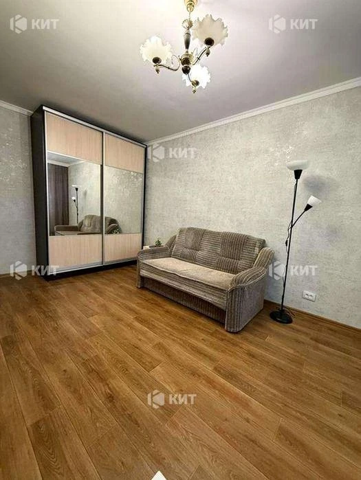 1 room. 33 sq. m. Saltovka, 605 mrn., Traktoro-Stroiteley Ave. 63, RE-13