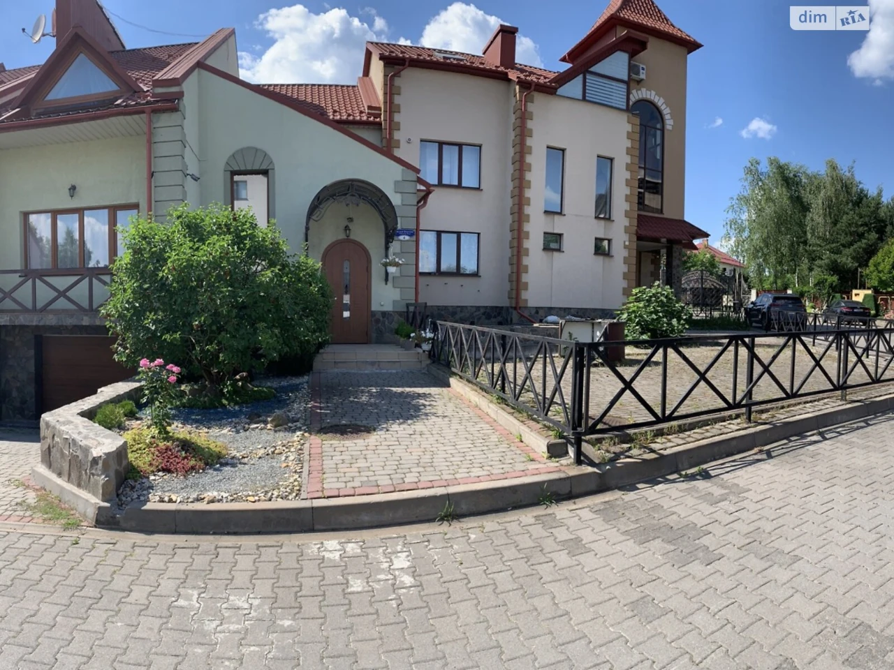 Продаж Таунхаус Першотравневий