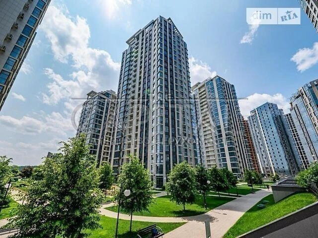 Продаж 7к квартири 303 кв. м на вул. Андрія Верхогляда 7 ЧЕР