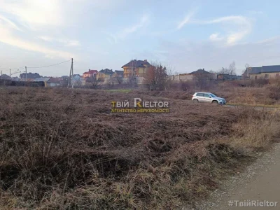 Продам ділянку 10 соток під забудову, вул. Тимощука — з гото