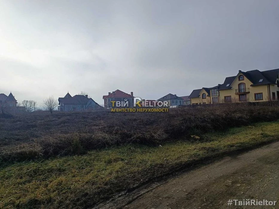 Продам ділянку 10 соток під забудову, вул. Тимощука — з гото