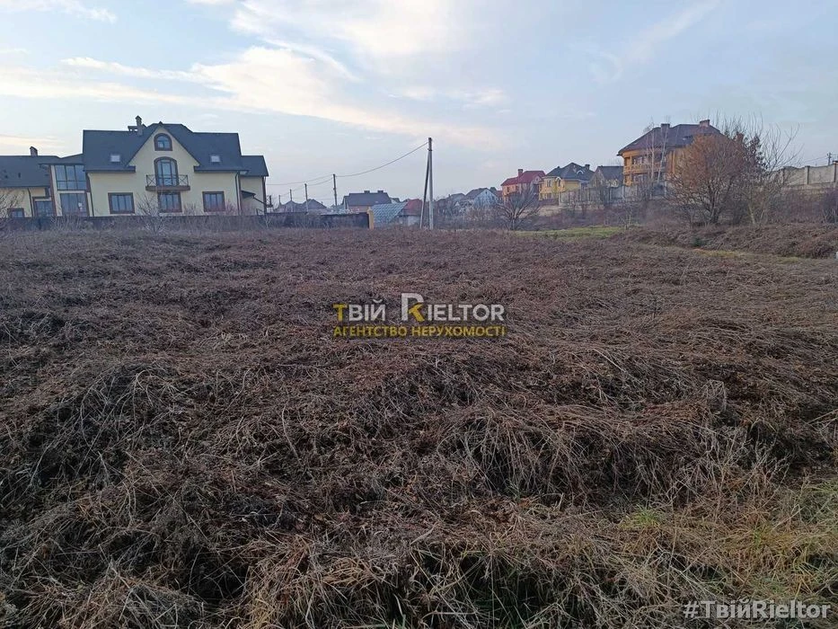 Продам ділянку 10 соток під забудову, вул. Тимощука — з гото