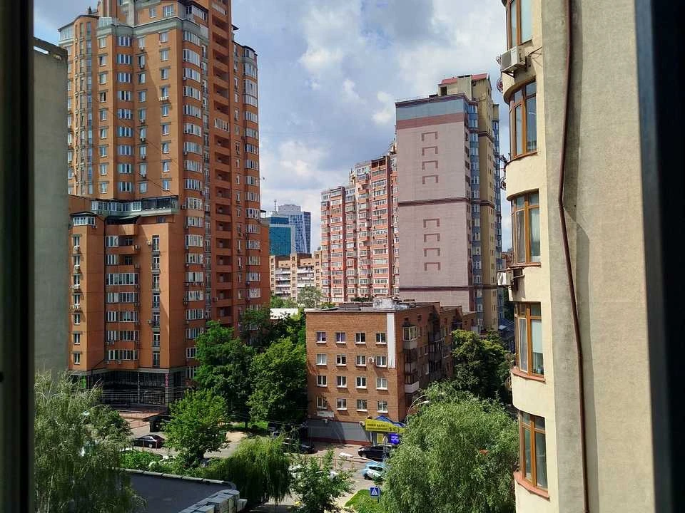 Квартира. Київ, Річкова вул.