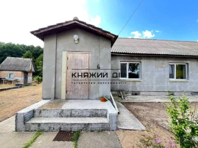 Будинок. Київ, Лугова вул.