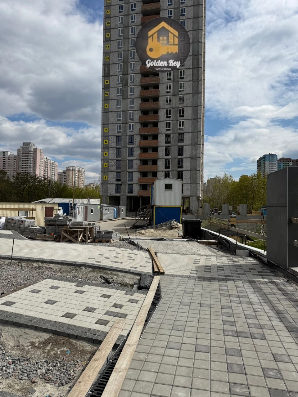 Продам 3-кімнатну квартиру за адресою вулиця Івана Кочерги 1