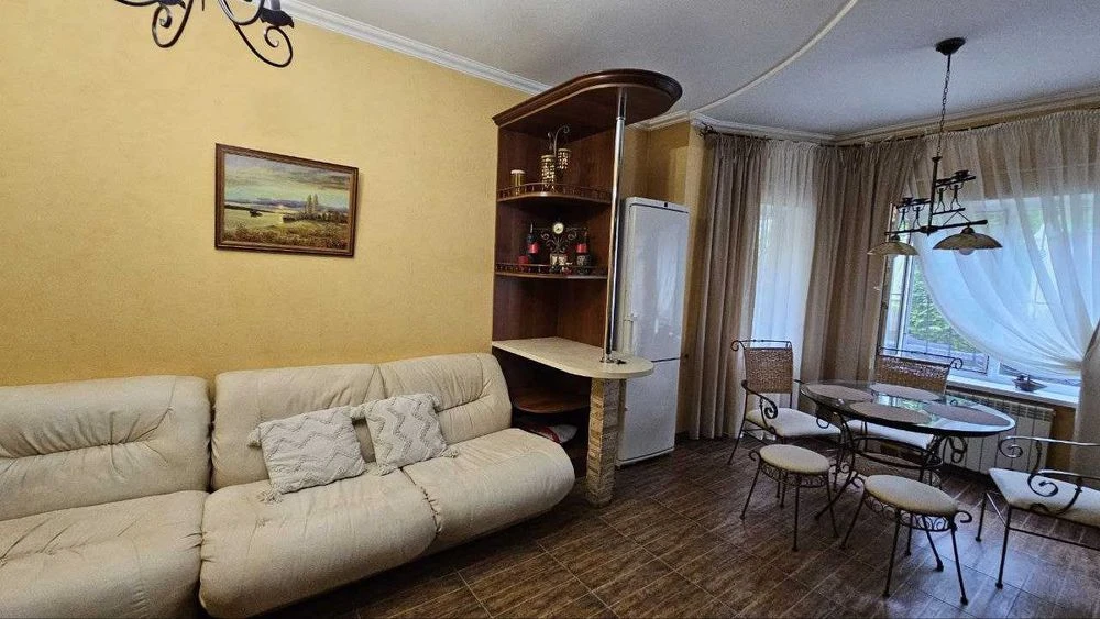 Продам капитальный дом 250 м на Даче Ковалевского.