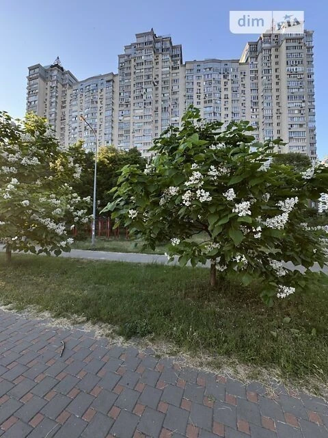 Довготривала оренда 1к квартири на вул. Ованеса Туманяна 15А