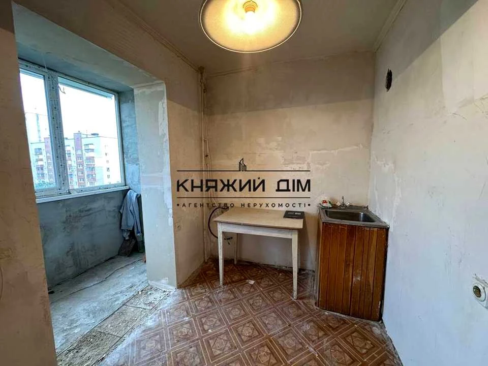 Квартира. Київ, Горлівська вул.