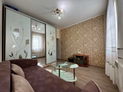Квартира. Дніпро, Виконкомівська вул.