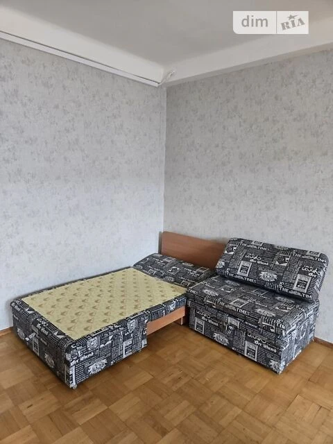 Довготривала оренда 2к квартири на вул. Вінстона Черчилля 22