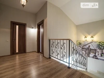 Довготривала оренда 3к квартири на вул. Дегтярна 11 • ID 343