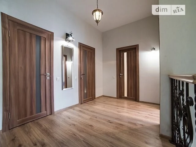Довготривала оренда 3к квартири на вул. Дегтярна 11 • ID 343
