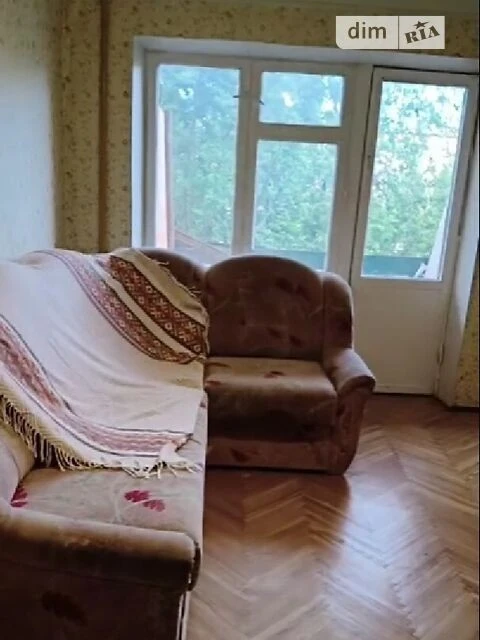 Довготривала оренда 3к квартири на вул. Шолом-Алейхема 16 •