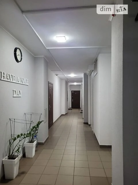 Довготривала оренда 1к квартири на вул. Сім'ї Кульженків 35