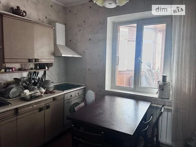 Довготривала оренда 3к квартири на вул. Ревуцького 11В • ID