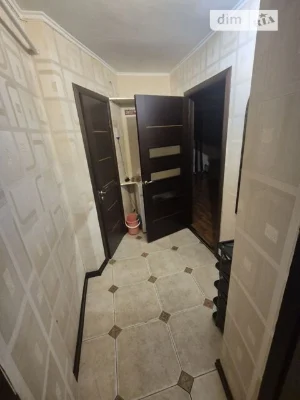 Довготривала оренда 2к квартири на пл. Голосіївська 18 • ID