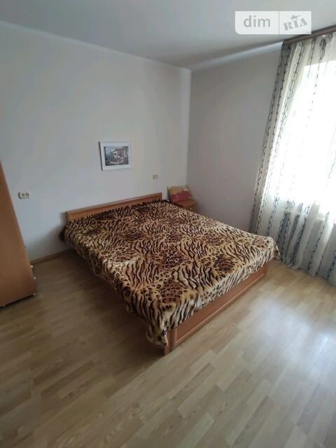 Довготривала оренда 2к квартири на вул. Дачна 53 • ID 345638