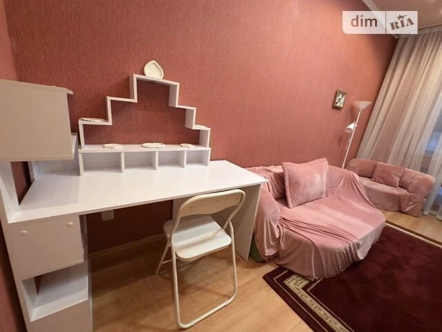 Довготривала оренда 4к квартири на вул. Шота Руставелі 44 •