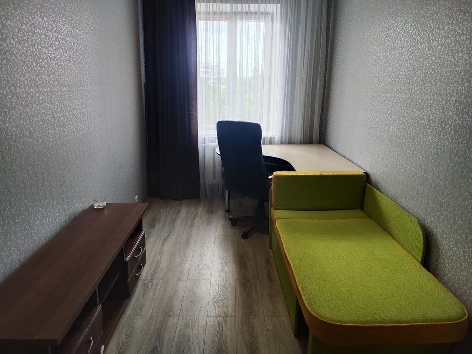 Сдам Світлу Двкхкімнатну Квартиру вул. Чупринки 6,метро Дарн