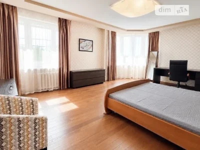Довготривала оренда 3к квартири на вул. Осіння 33 • ID 34578