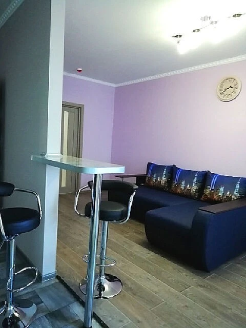 Довготривала оренда 2к квартири на вул. Нивська 1Г • ID 3447