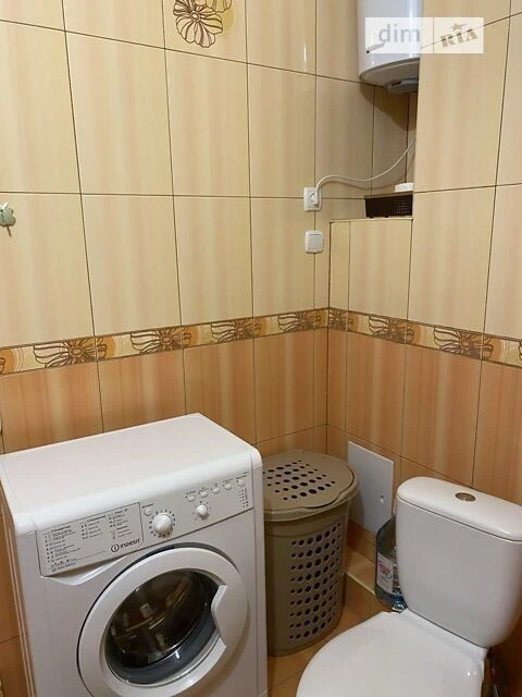 Довготривала оренда 1к квартири на бул. Ярослава Гашека 20 •