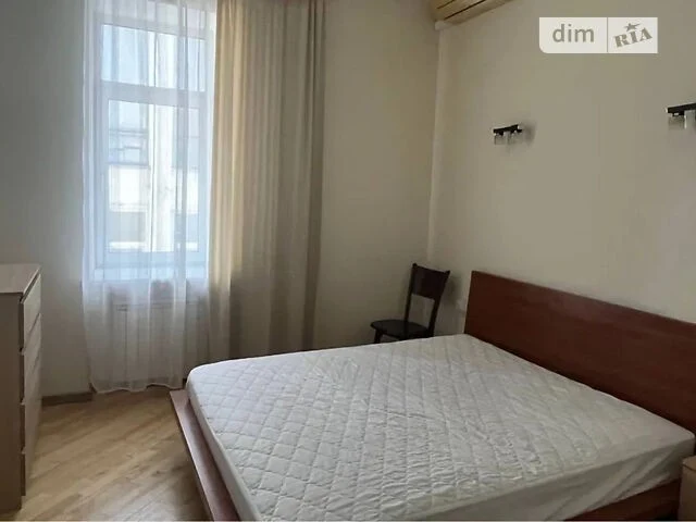 Довготривала оренда 2к квартири на вул. Еспланадна 2 • ID 34