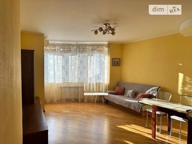 Довготривала оренда 2к квартири на вул. Урлівська 11А • ID 3