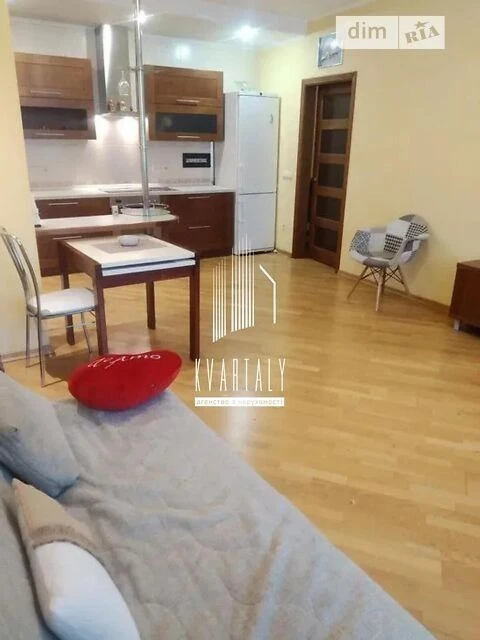 Довготривала оренда 2к квартири на вул. Урлівська 11А • ID 3
