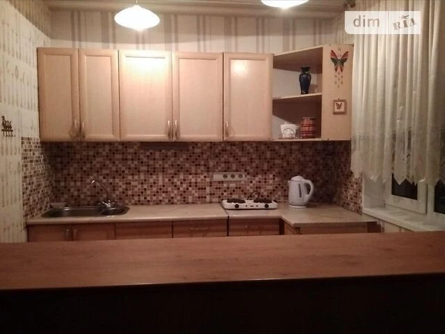 Довготривала оренда 1к квартири на вул. Золота • ID 34604901