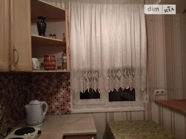 Довготривала оренда 1к квартири на вул. Золота • ID 34604901